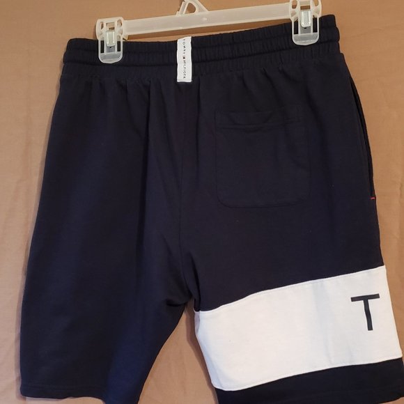 Tommy Hilfiger shorts, Blue & White, Size Small - Picture 3 of 9
